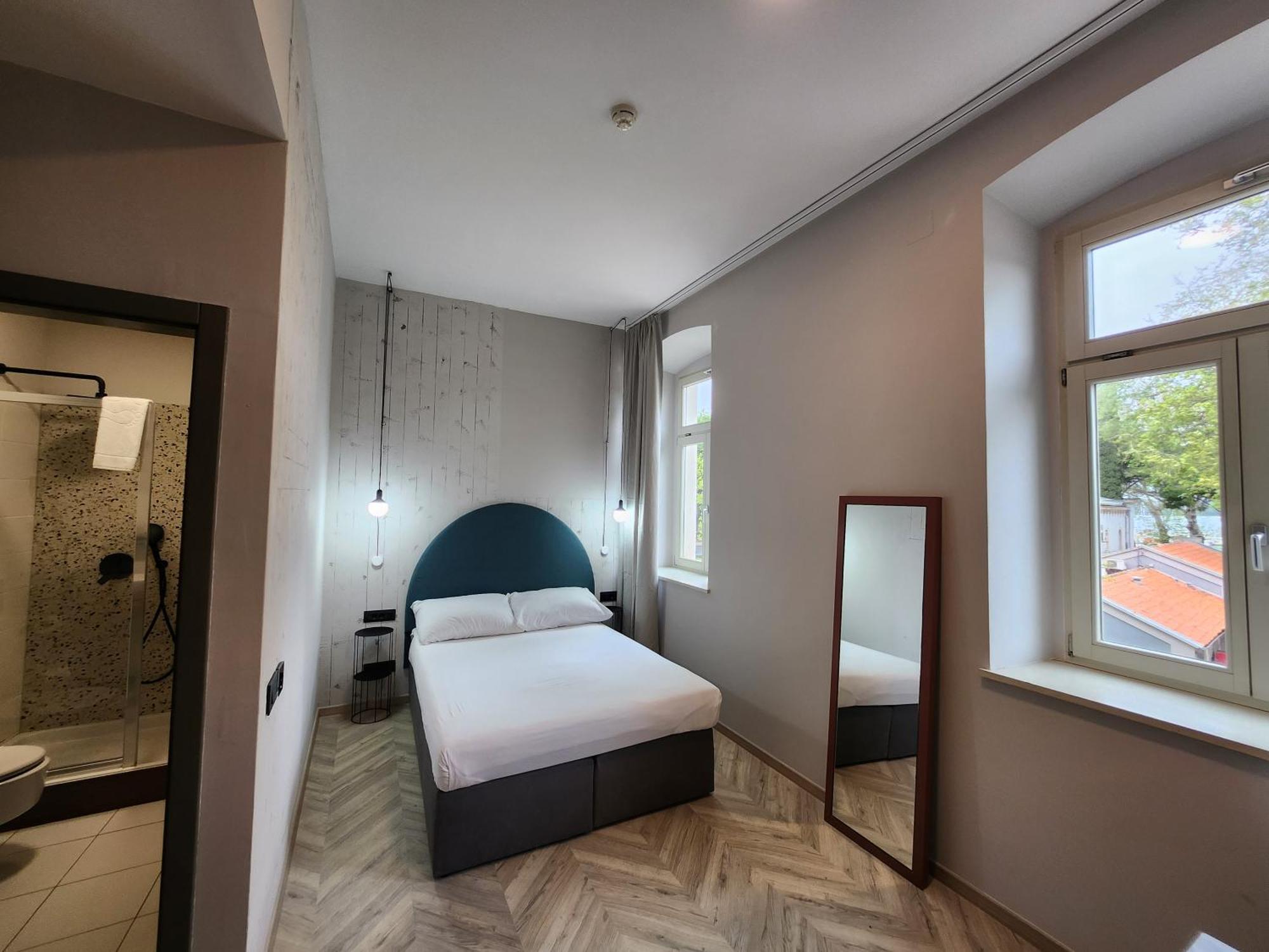 Hotel Amfiteatar Pola Esterno foto