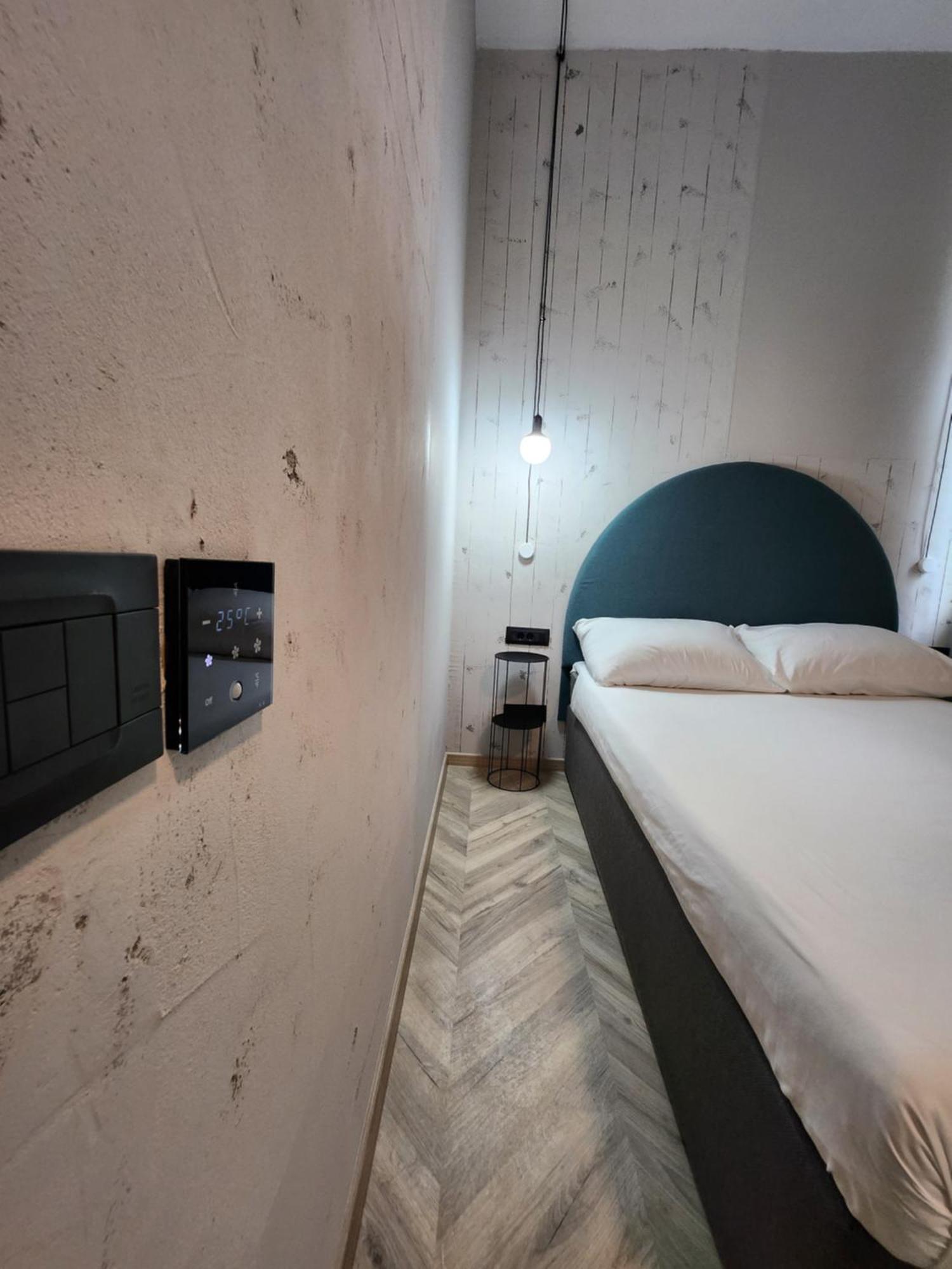 Hotel Amfiteatar Pola Esterno foto